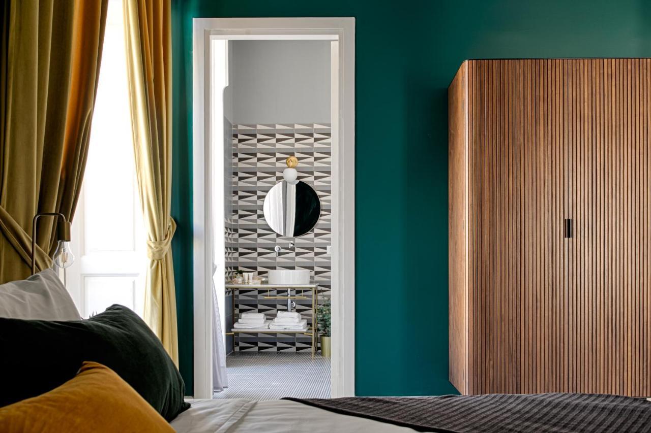 Quatrum Napoli - B&B المظهر الخارجي الصورة