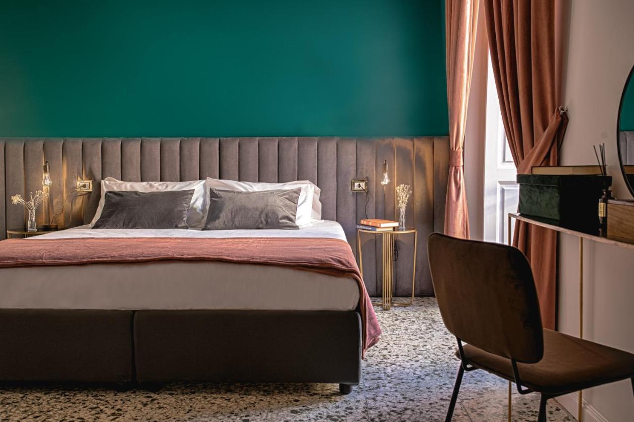 Quatrum Napoli - B&B المظهر الخارجي الصورة