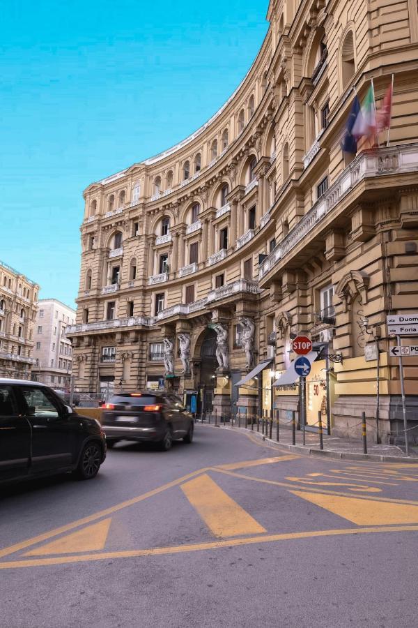 Quatrum Napoli - B&B المظهر الخارجي الصورة